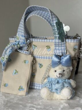 Madden Girl Canvas Tote Bag gingham blue hydrangea bunny charm bow Crossbody